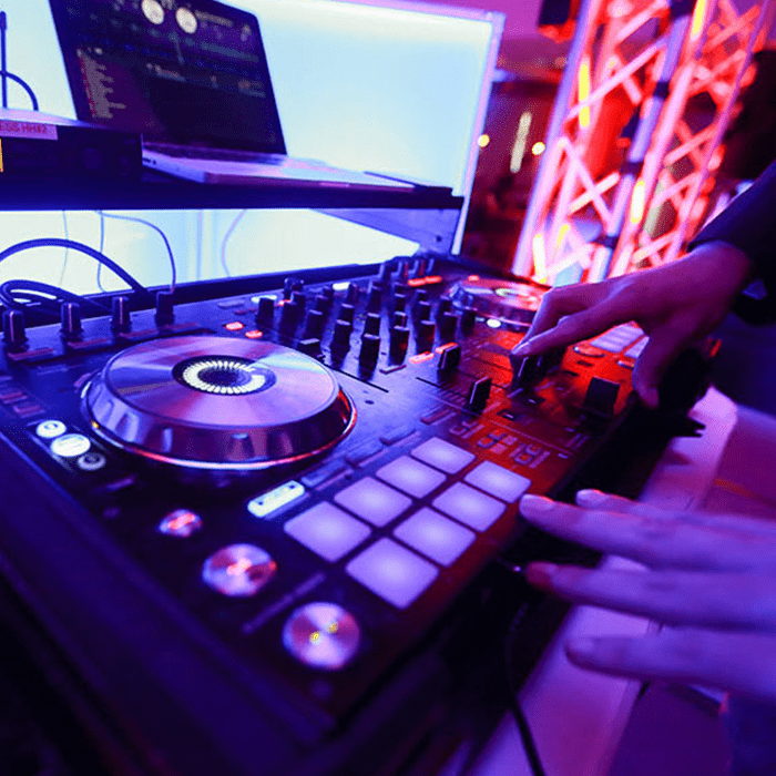 What to Look for in a DJ? Verducci Event Productions