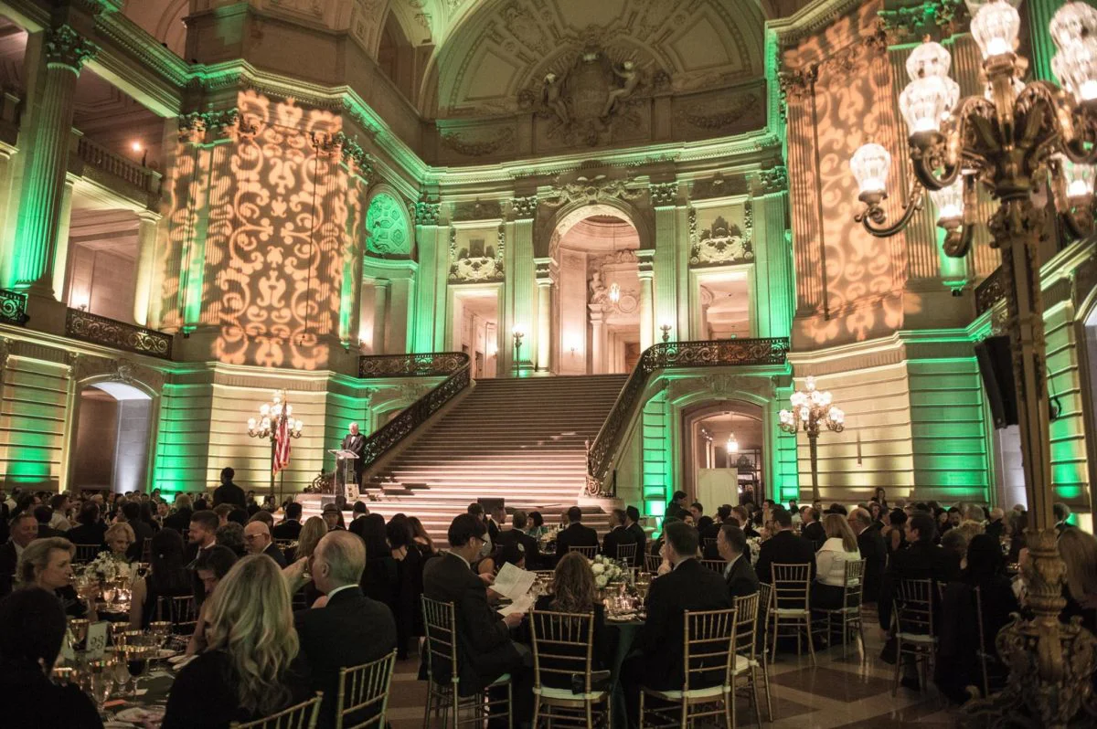 Fine dining lighting and pattern wash for corporate event