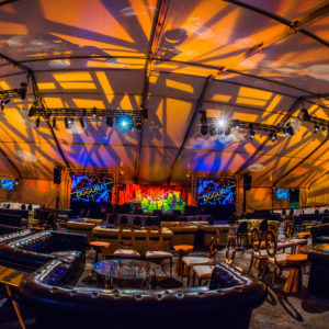 Multicolored pattern wash lighting