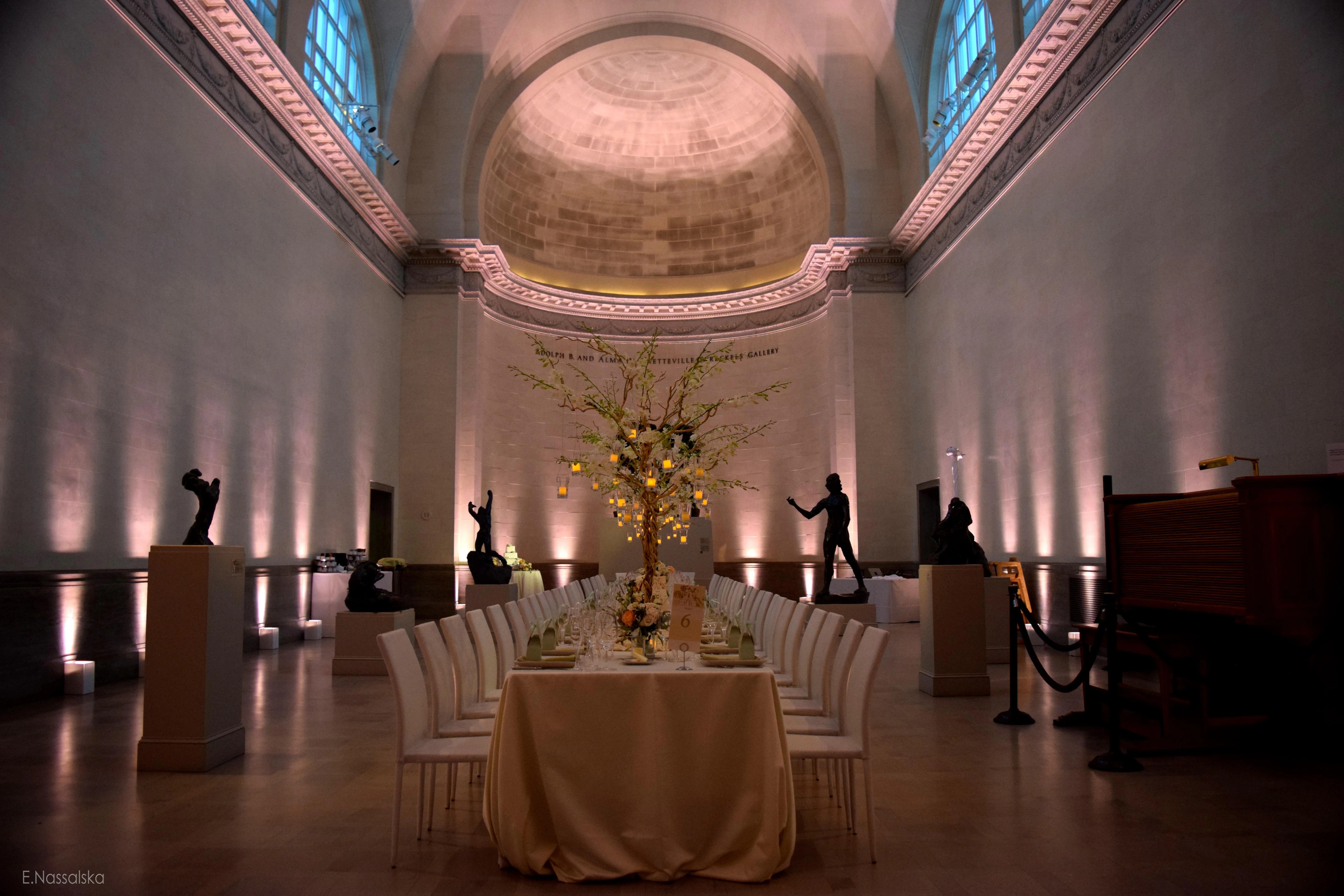 Museum up lighting setup for indoor dining