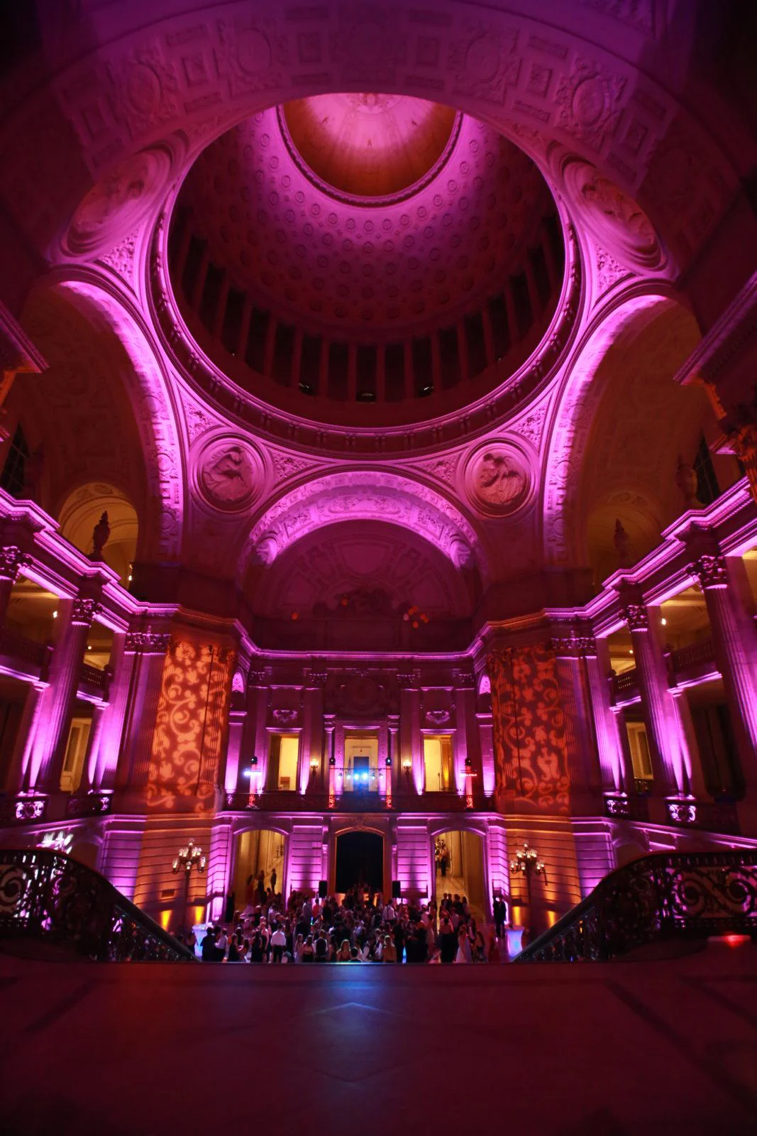 ceiling wash lighting for entire venue